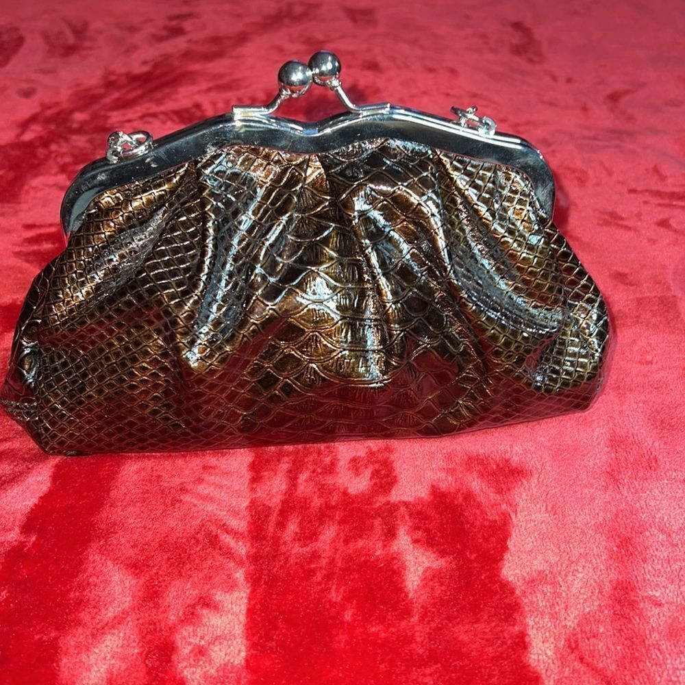 apt.9 clutch crossbody purse 